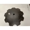 Lautanen 560mm, keskireikä neliö / Vahvuus 5mm, Akpil V