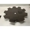 Lautanen 560mm, keskireikä neliö / Vahvuus 5mm, Akpil V