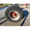 Peräkärryn akseli 445/45R19.5 / Leveillä renkailla, 8-pulttinen