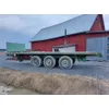 Jalkalavakärry, 3-akselinen / Ilma-alusteinen kärry moneen käyttöön