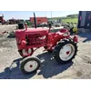 Massey Harris traktori / Bensiinikäyttöinen