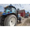 New Holland TS135A Plus traktori / Etunostolaitteella, siisti kone!