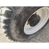 New Holland TS135A Plus traktori / Etunostolaitteella, siisti kone!