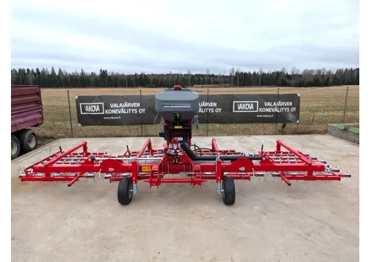 Jar-Met 600cm rikkaäes pneumalla / Da Landtechnik pneuma - 8mm piikit
