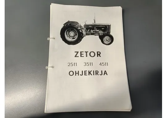 Zetor 2511, 3511 ja 4511 / Ohjekirja