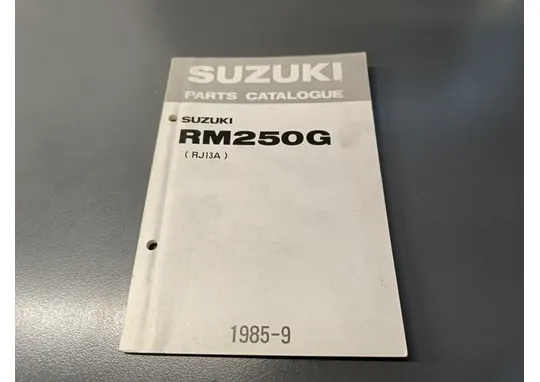 Suzuki RM250G / Moottoripyörän varaosaluettelo