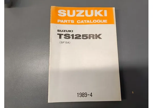 Suzuki TS125RK moottoripyörän varaosaluettelo /