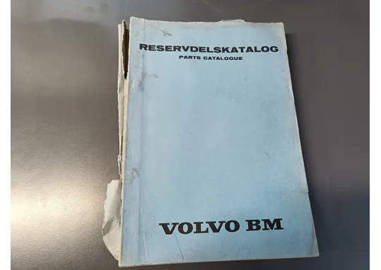 Volvo BM T600 varaosakirja /