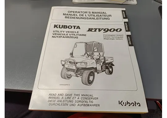 Kubota RTV900 asennusohje / englanninkielinen