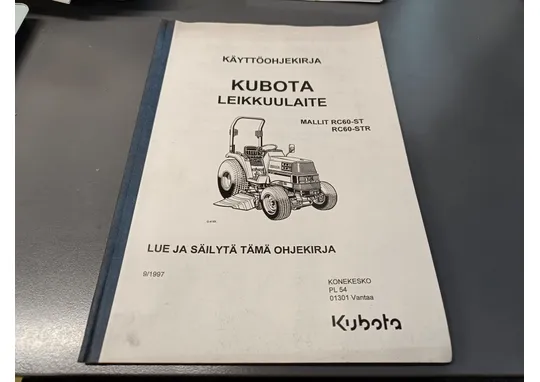 Kubota RC60- ST, RC60- STR käyttöohjekirja / ruohonleikkurin  leikkuulaitteeseen