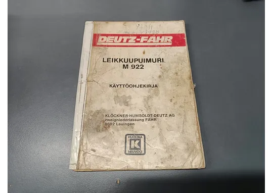 Deutz Fahr M922 leikkuupuimurin ohjekirja /