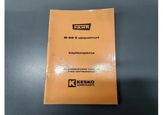 Fahr M88S ohjekirja / leikkuupuimuriin