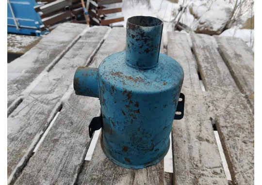 Fordson Diesel Major ilmanpuhdistimen kotelo / Puuttuu pohja