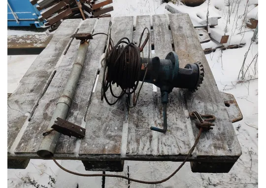 Fordson Diesel Major siivapyörä / Vaijerikelalla