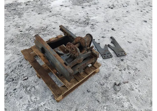 New Holland TS115 vetokitapaketti / Pickup hitch for tractor