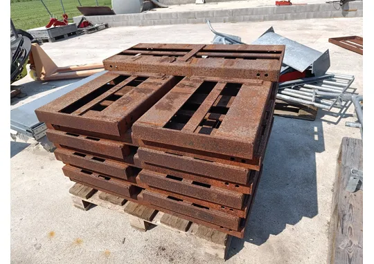 Metallikehikoita 112cm x 50cm - 18kpl / Myydään asiakkaan lukuun
