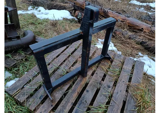 Metallipukki / Myydään asiakkaan lukuun