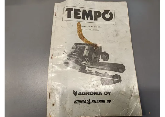 Tempo lautasniittokone KRN 2.1A / Käyttäjän käsikirja