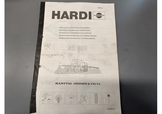 Hardi NK-800 kasvinsuojeluruiskun / Asennus ja käyttöohjeet