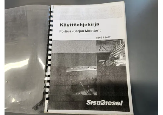 SisuDiesel Fortius sarjan moottorit / Käyttöohjekirja 8366 62467