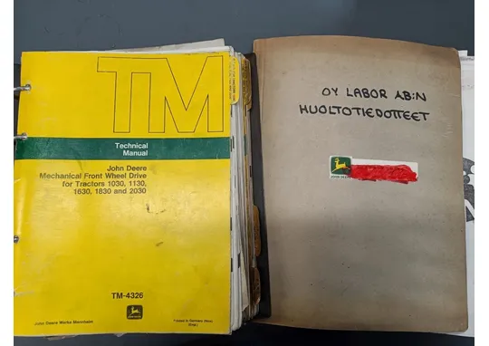 John Deere traktorit / Tekninen käsikirja ja huoltotiedotteita