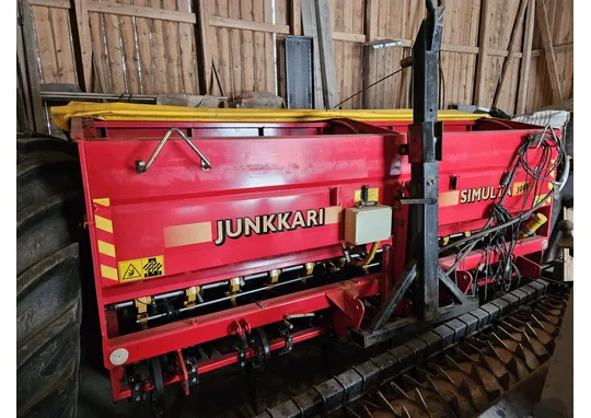 Junkkari Simulta 3000T / kylvölannoitin - kiekkovantailla