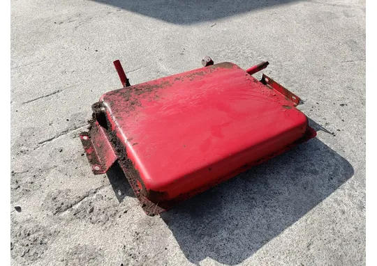 Sampo 410 hydrauliikkaöljysäiliö /
