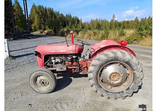 Massey Ferguson 35 traktori / Alkuperäiskuntoinen, katso video!