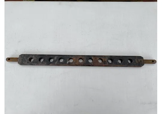Vetokarttu pituus 975mm päät 28mm / keskireikä 28mm