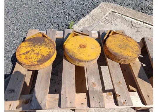 Painoja 3 kpl keltaisia pyöreitä / Paino 20 kg/kpl