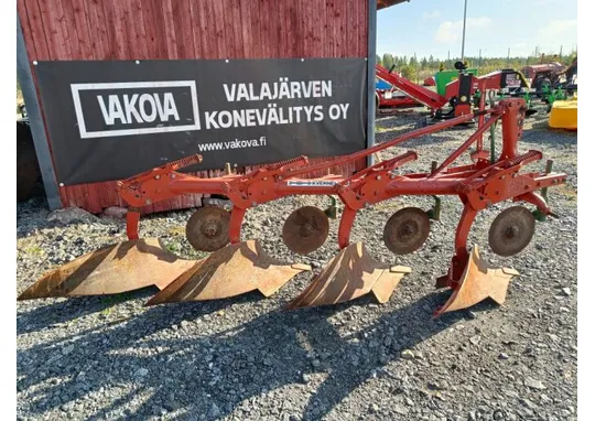 Kverneland MZ8 sarka-aura / 4-siipinen ja kiekkoleikkurit