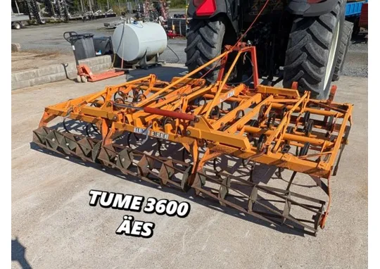 Tume 3600 äes, hydraulisesti taittuva / Varpajyrät takana, katso video!