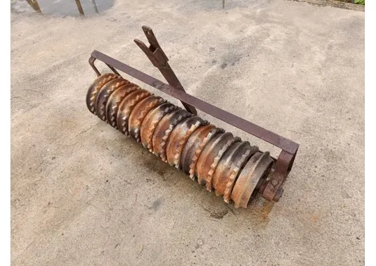 Jyrätukki 125cm vetopäällä, / Moniin käyttötarkoituksiin soveltuva!