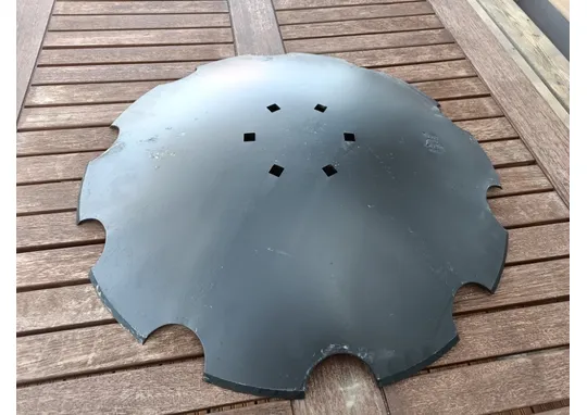 Lautasmuokkaimen kiekko 560mm / 6-pulttinen - Strumyk Tiger