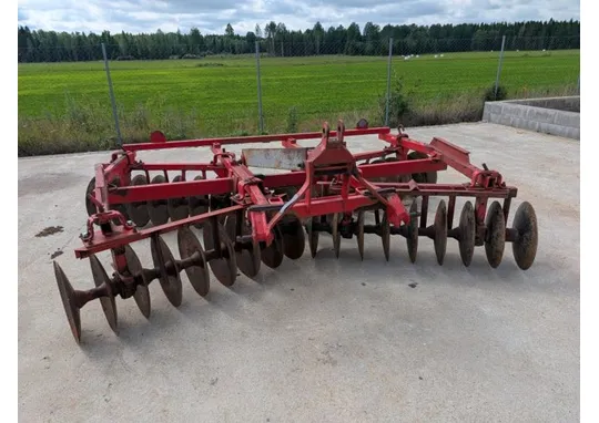 Belarus lautasäes 300cm / 4-tukkinen