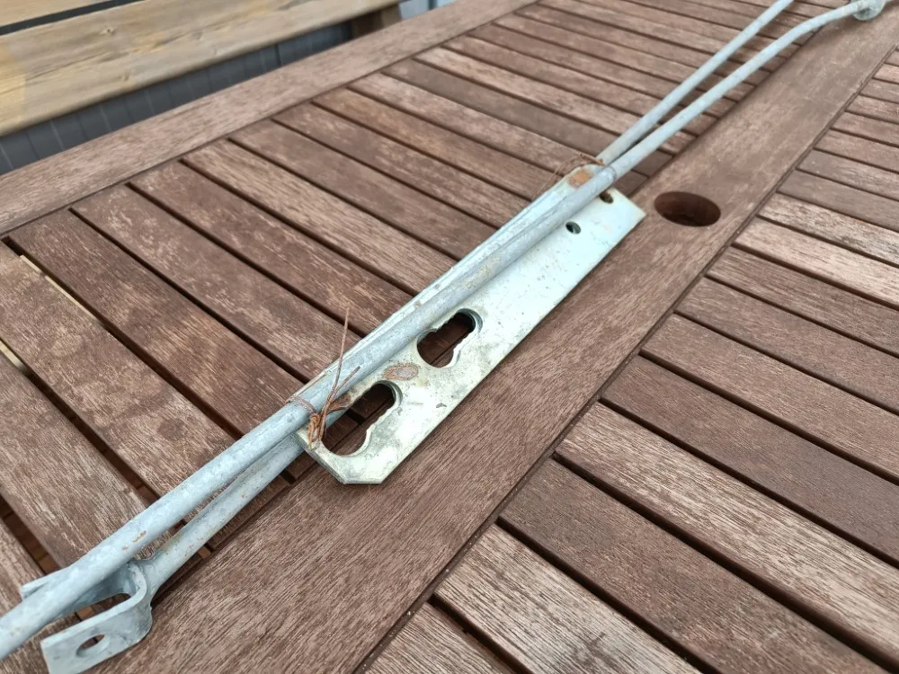 Lumilingon torvien aukaisuraudat / Myydään asiakkaan lukuun