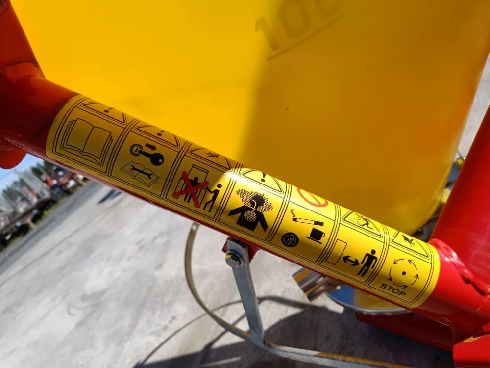 Jar-Met JP300 pintalevitin / Traktorikäyttöinen viska, RST-lautanen