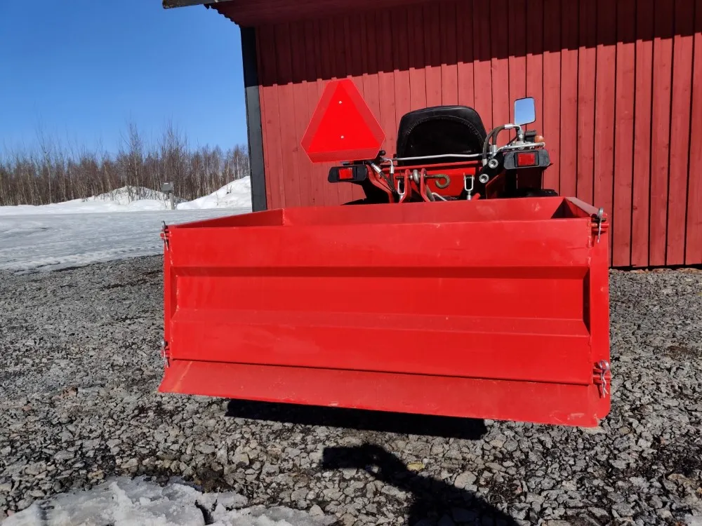 Taret 125cm kuljetuslaatikko / Kippaava takakauha pikkutraktoriin