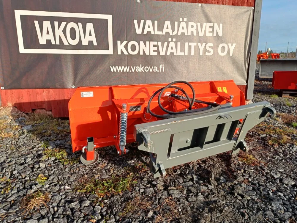 Pomarol SP200 lumilevy / Hydraulinen, EURO kiinnike, hardox terä