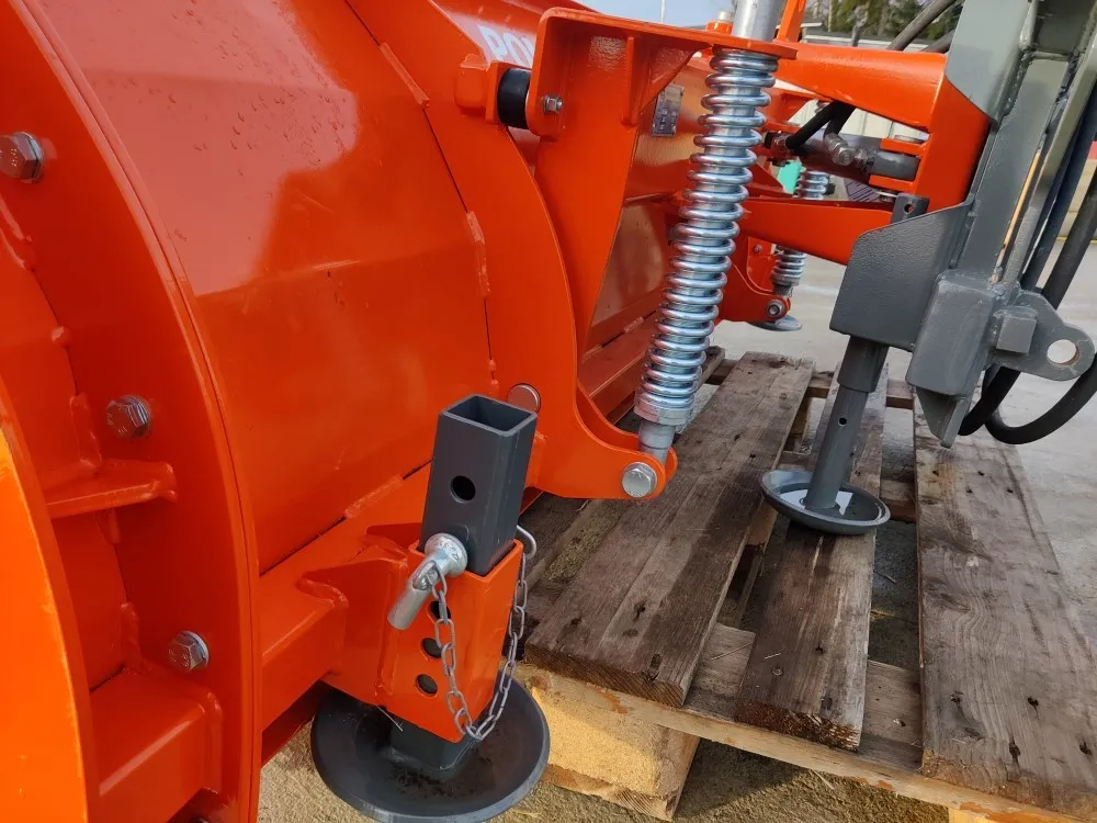 Pomarol SP220 lumilevy / Hydraulinen, EURO kiinnike, hardox terä
