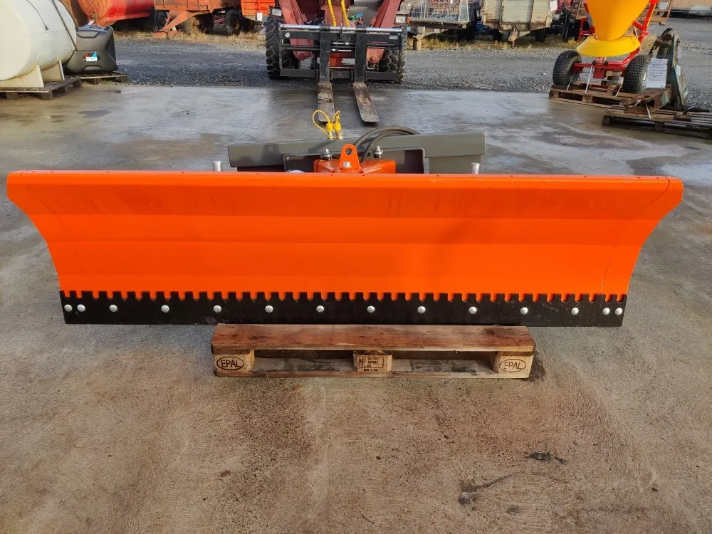 Pomarol SP220 lumilevy / Hydraulinen, EURO kiinnike, hardox terä