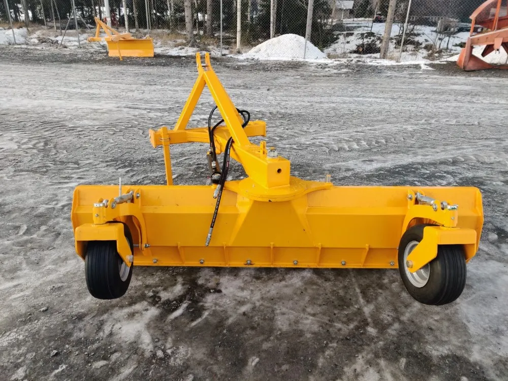 FK Machinery 240cm perälevy / Hydraulinen - Hardox terä ja tukipyörät