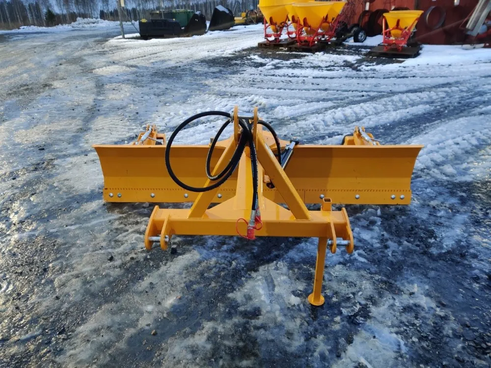 FK Machinery 270cm perälevy / Hydraulinen - Hardox terä ja tukipyörät