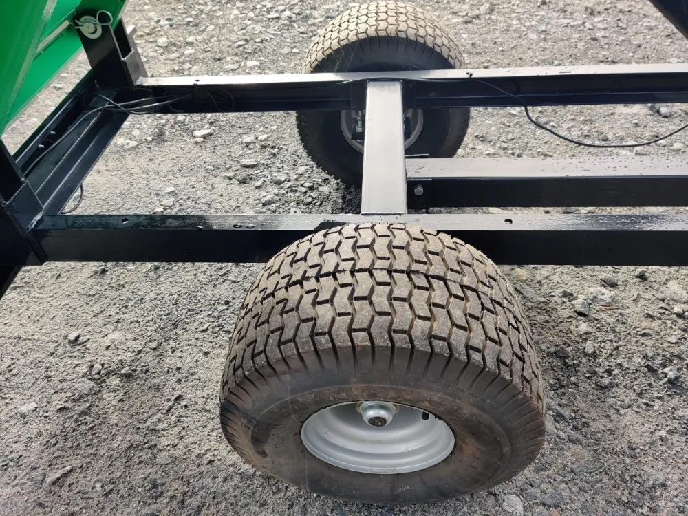 Sansen kippikärry pikkutraktoriin / 1-akselinen peltilaidoilla