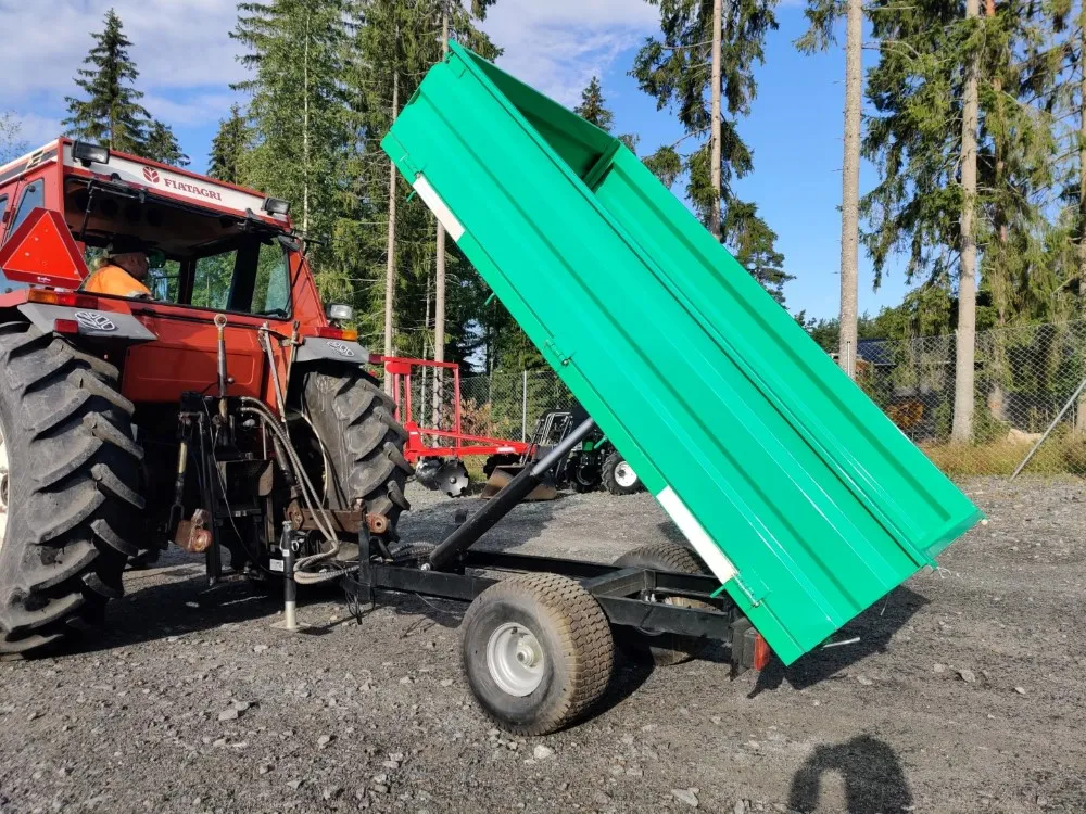 Sansen kippikärry pikkutraktoriin / 1-akselinen peltilaidoilla
