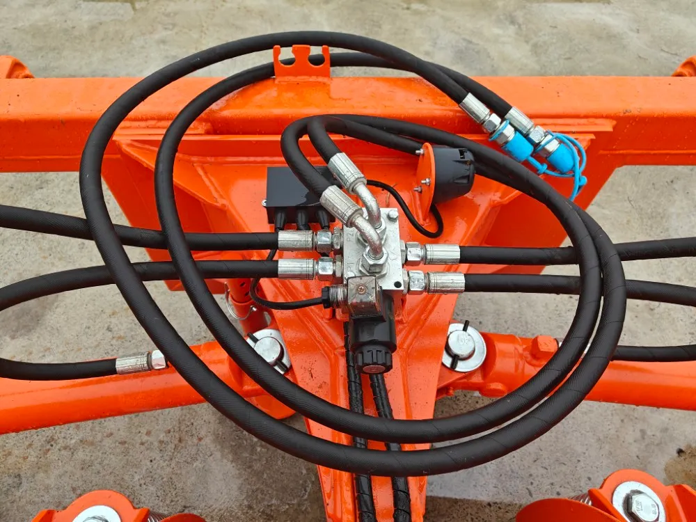 Pomarol T201/V2 nivelaura - 270cm / TÄYSKELLUVA  EURO-kiinnike