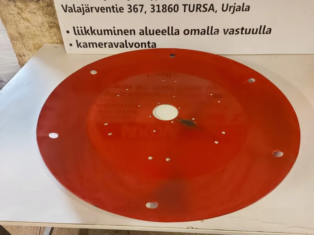 Ylempi lautanen 185cm malliin / Lisicki Z178 lieriöniittokoneeseen