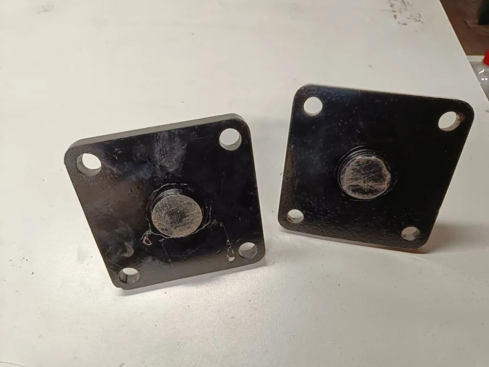 28mm vetokartun päät pultattavat pari / Rol-Ex lautasmuokkaimeen