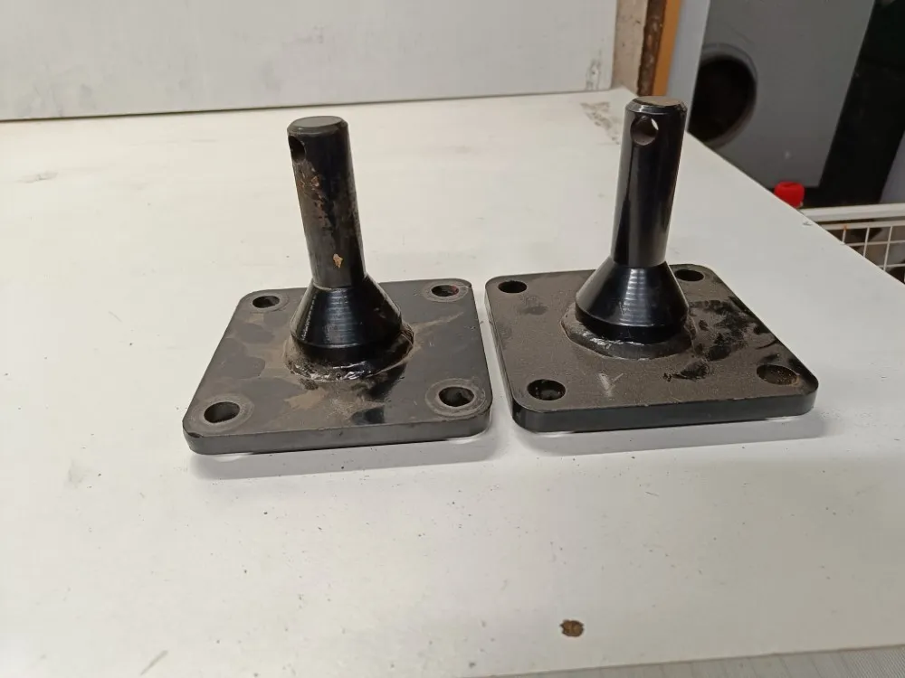 28mm vetokartun päät pultattavat pari / Rol-Ex lautasmuokkaimeen