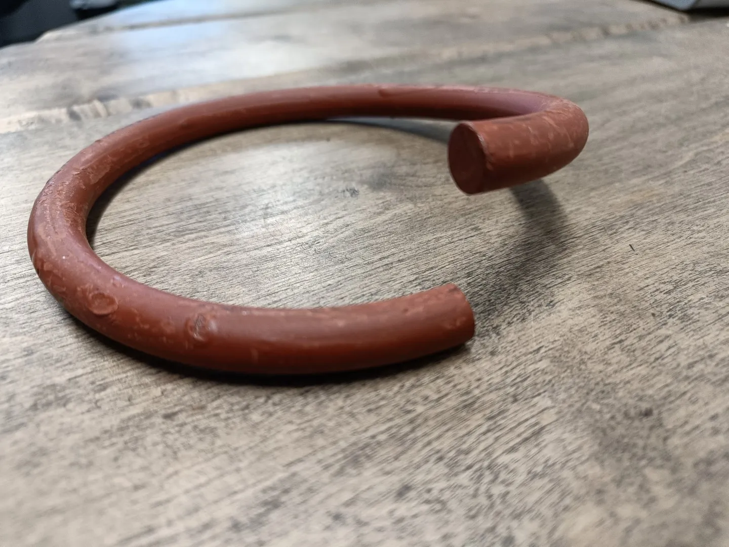 Piikkien kiinnityslenkki / Jar-Met rengasäkeeseen